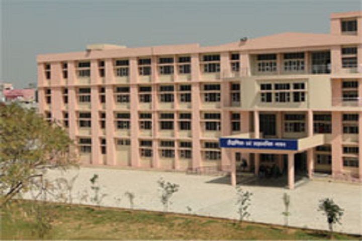 https://cache.careers360.mobi/media/colleges/social-media/media-gallery/14451/2018/12/4/Campus view of Pt Neki Ram Sharma Government College Rohtak_Campus-view.jpg